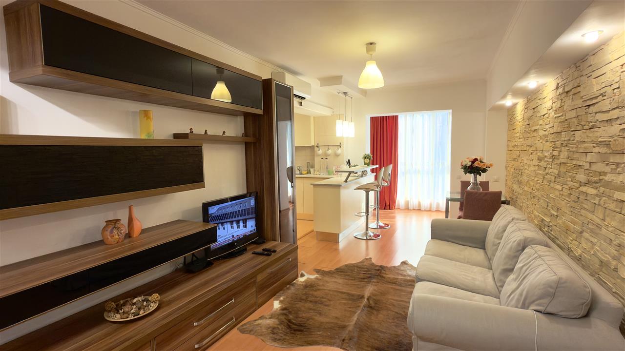 Read more about the article Vanzare Apartament 3 camere etaj 5 ,centrala termica,bloc din 2010 165000 euro